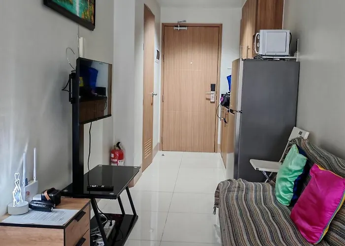 Shore3 Tower2 View 1br Parking Moa Airport By Shmily Staycation *